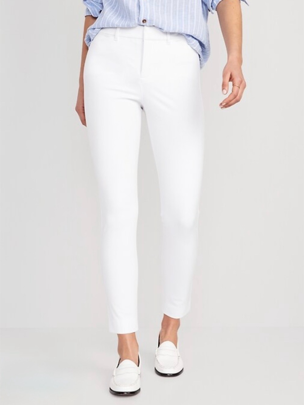 Old Navy White Petite Pixie Cropped Ankle Pants NWOT Size 8P